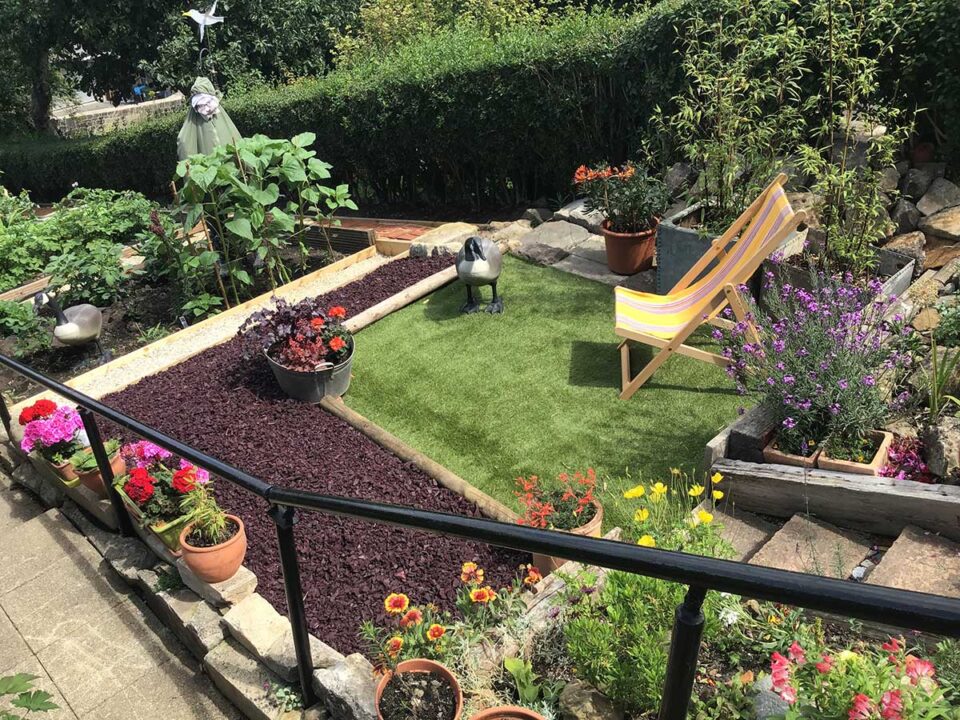 garden with Eco Chip rubber chippings